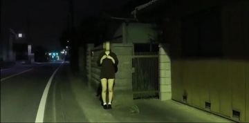 変態露出狂の女?